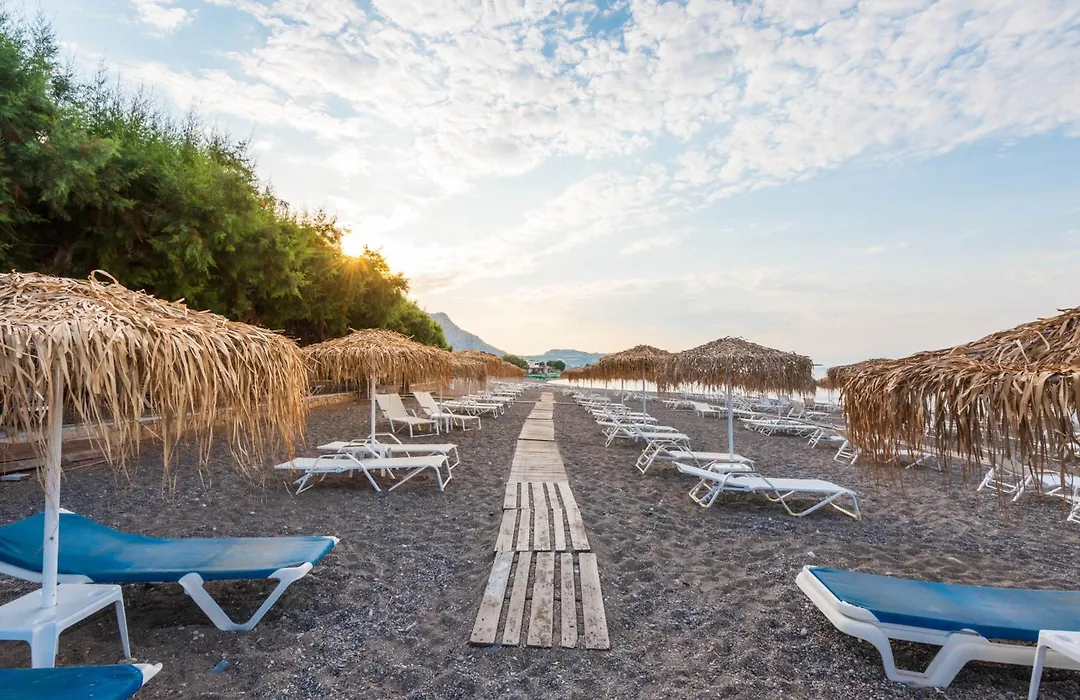 Elvita Beach Hotel-1