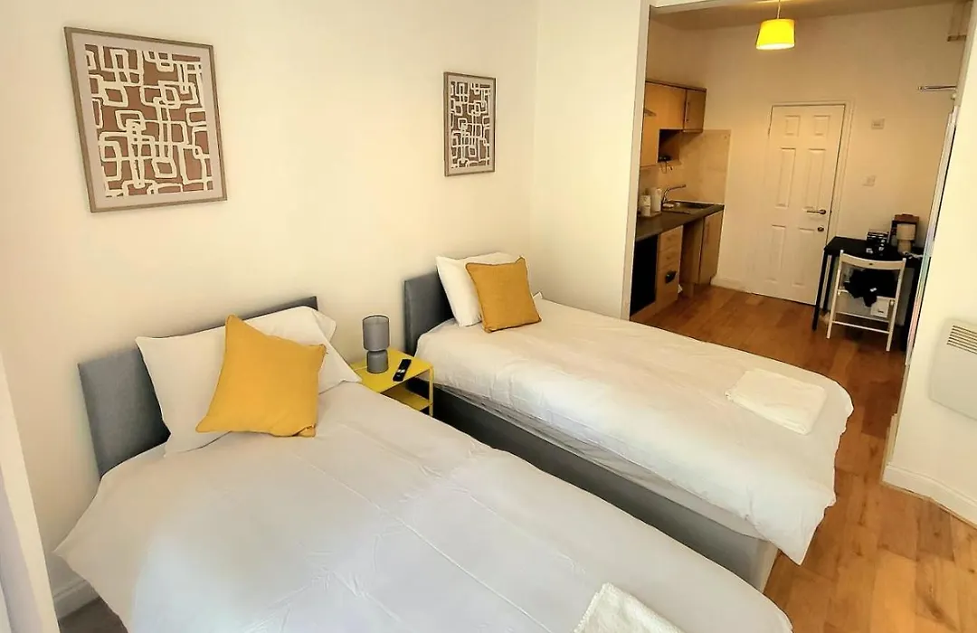 London En-Suite Double Rooms - Leytonstone E11-1