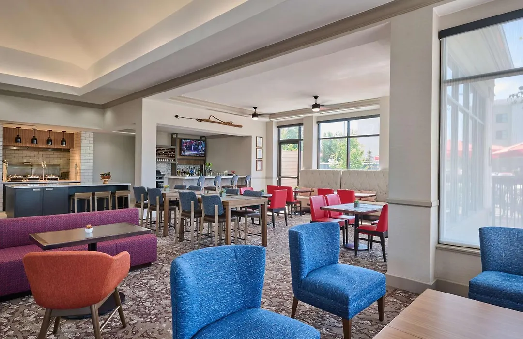 Hilton Garden Inn Anchorage-1