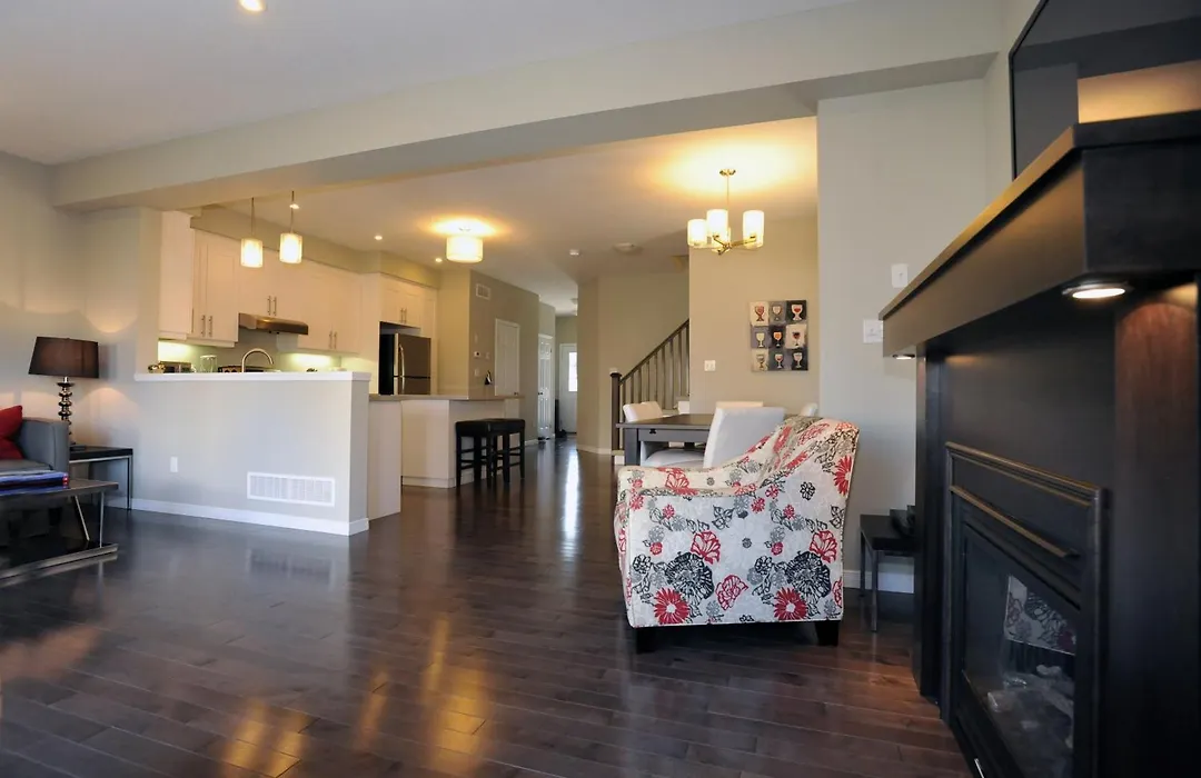 Boardwalk Homes - Vacation Homes & Executive Suites-1