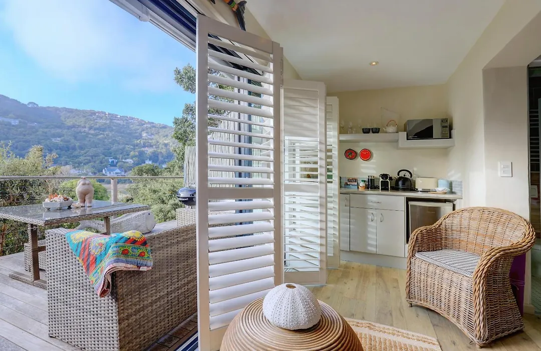 Pearl Moon Boutique Suites-1