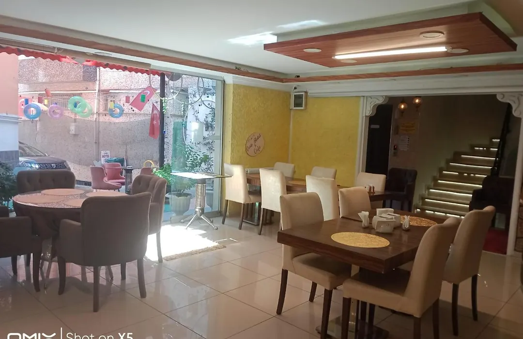 Çarşi Hotel&Cafe-1