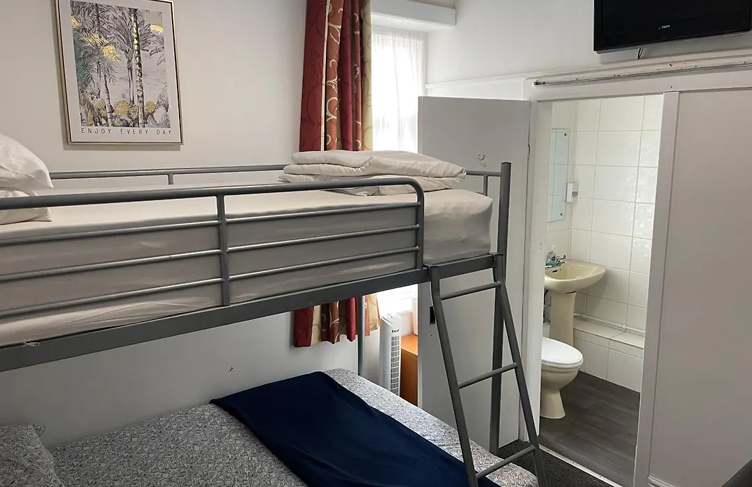 Backpackers Blackpool Hotel & Suites-1