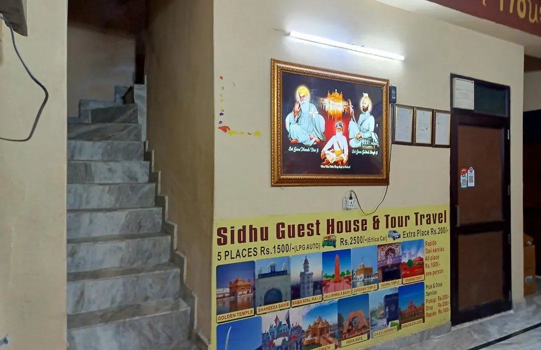 Sidhu Guest Houes 5 Minute Walking Distance Golden Temple-1