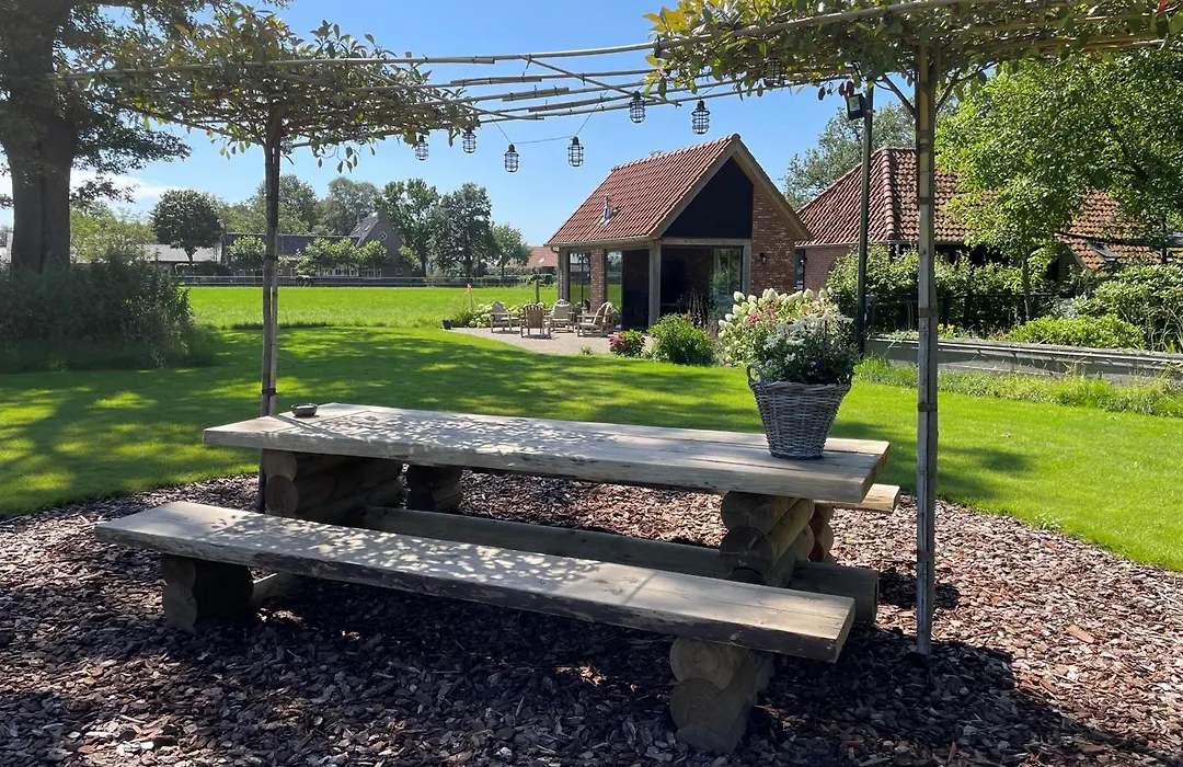 Domestico Bed & Breakfast-1