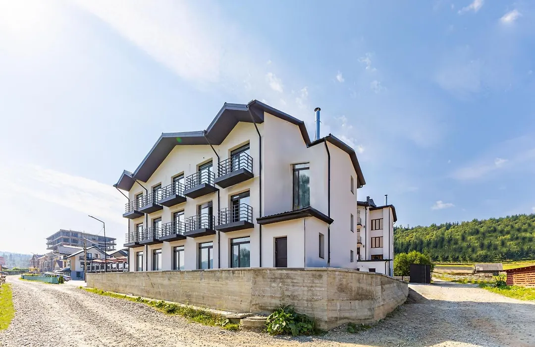 Garda - Breakfast Included In The Price Restaurant Free Parking Mountain View Kitchen In The Apartment Separate Entrance-1