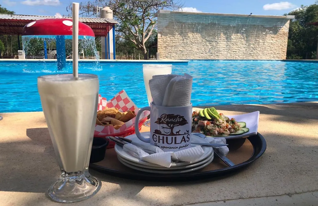 Rancho Las Chulas Hotel And Restaurant-1