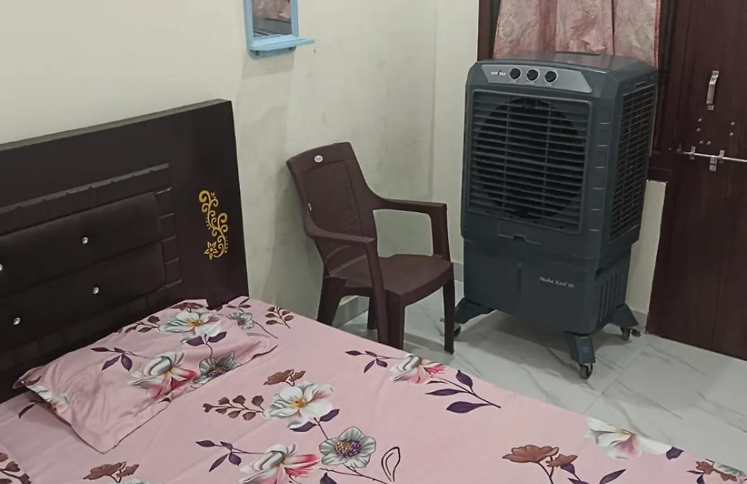 Hotel Saraswati Guesthouse-1