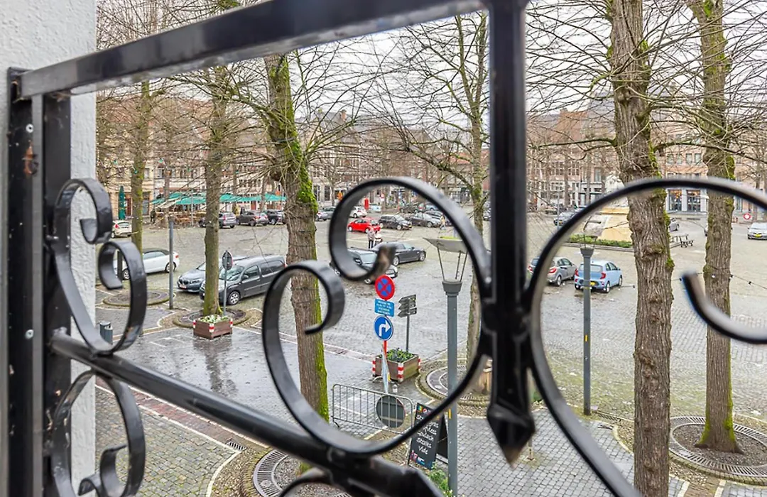 Guesthouses By Hotel Van Eyck-1