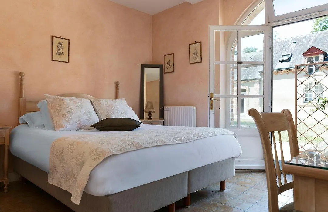 Hostellerie Du Chateau Les Muids-1