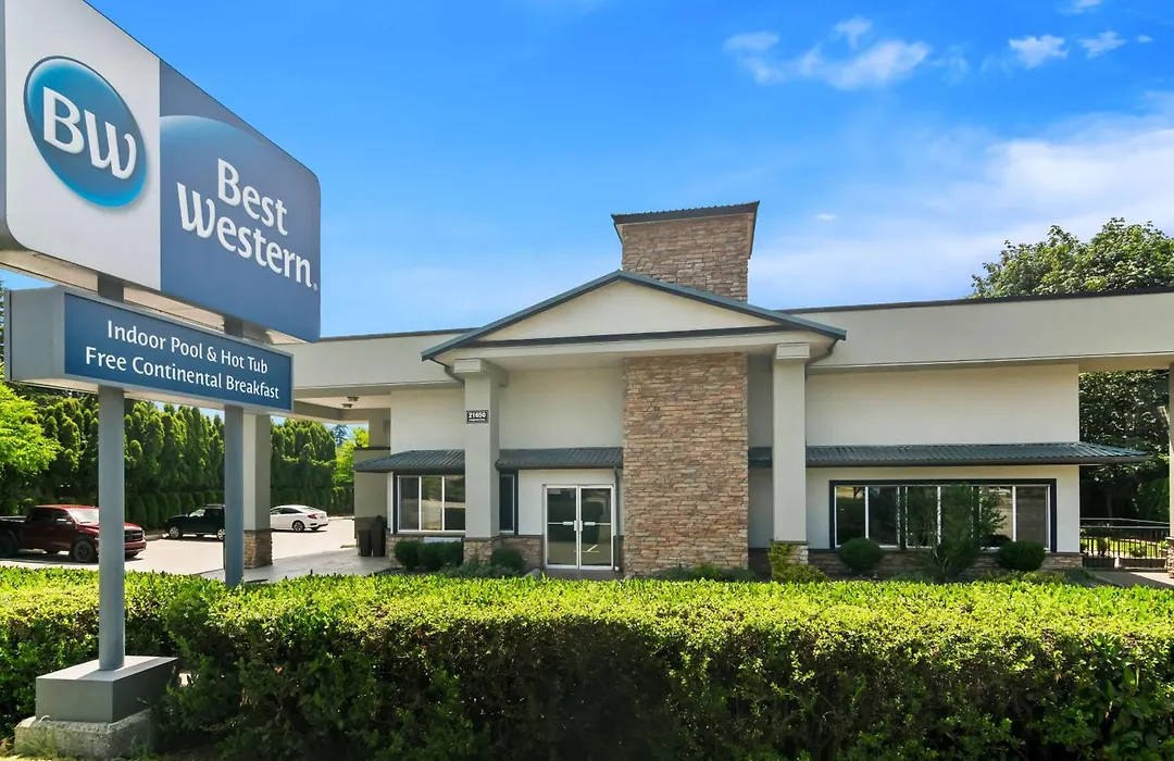 Best Western Maple Ridge-1