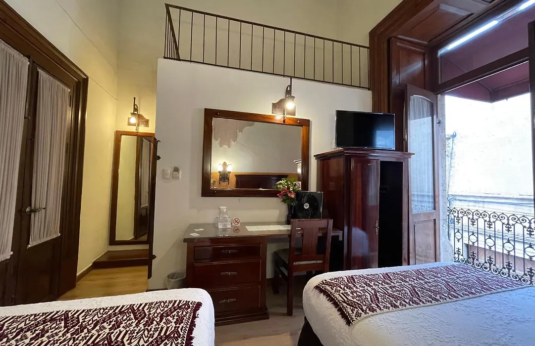 Hotel Historia-1
