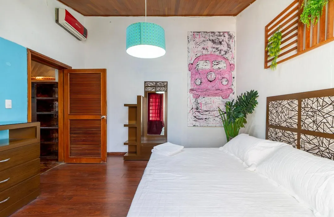 Casanova Suites & Hostel-1