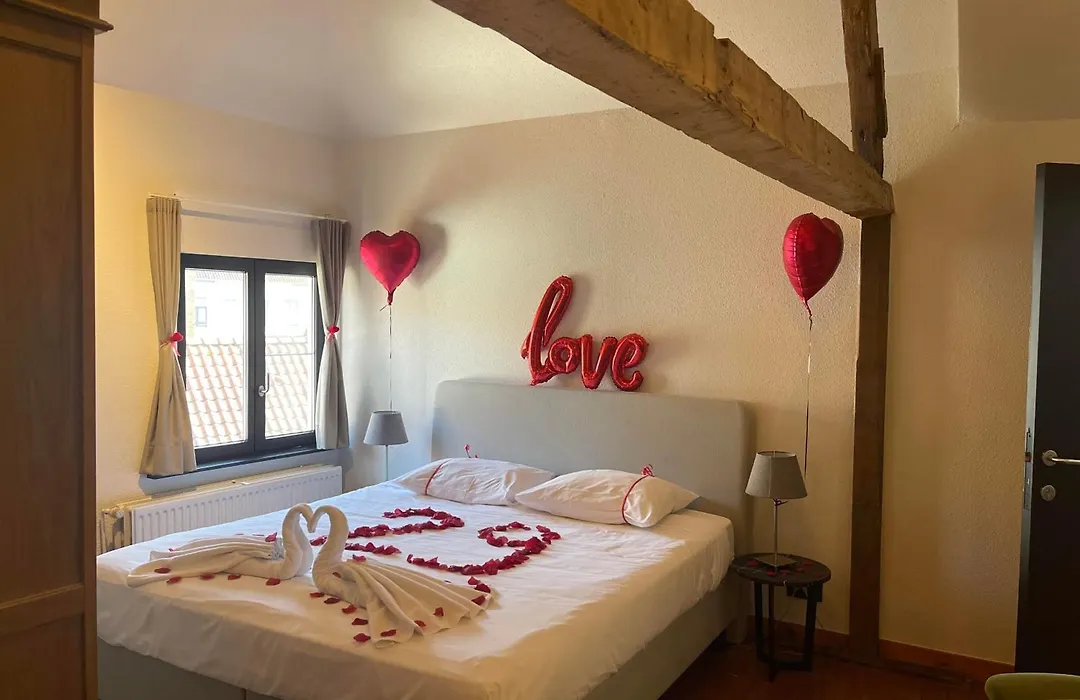 Lace Hotel-1