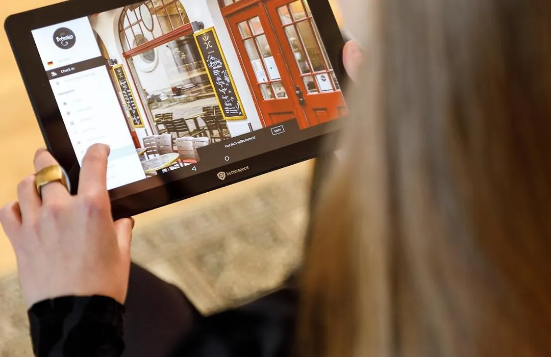 Chin-Chin Hotel Ehemals Bohemian Hotel-1