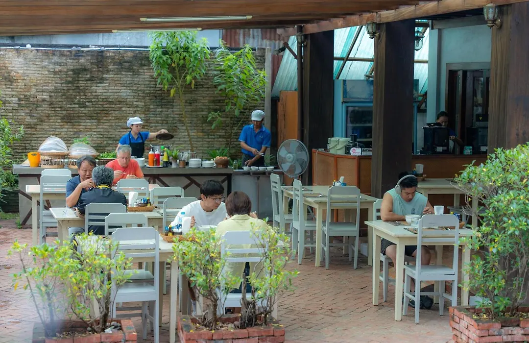 Muangthong Boutique Hotel-1