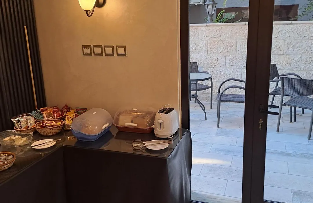 Jabal Amman Hotel-1