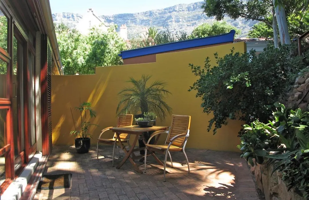 Lezard Bleu Guest House-1