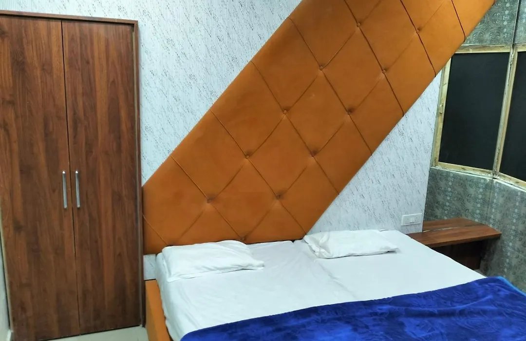 Hotel Rudraksh Palace And Restaurant-1