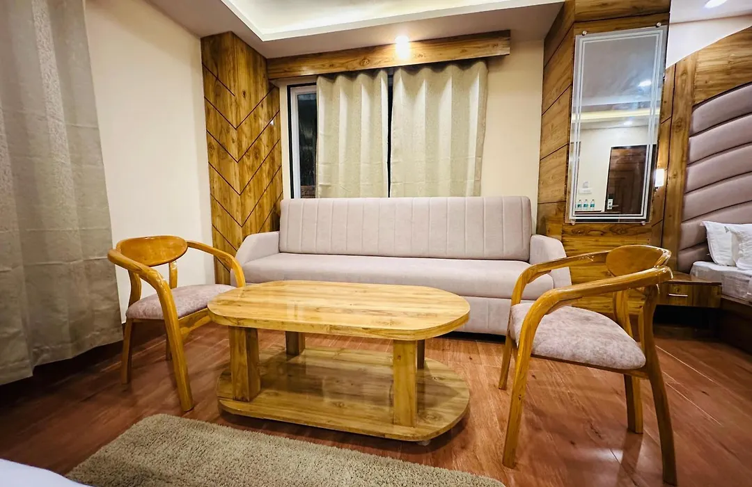 Hotel Vishranti-1