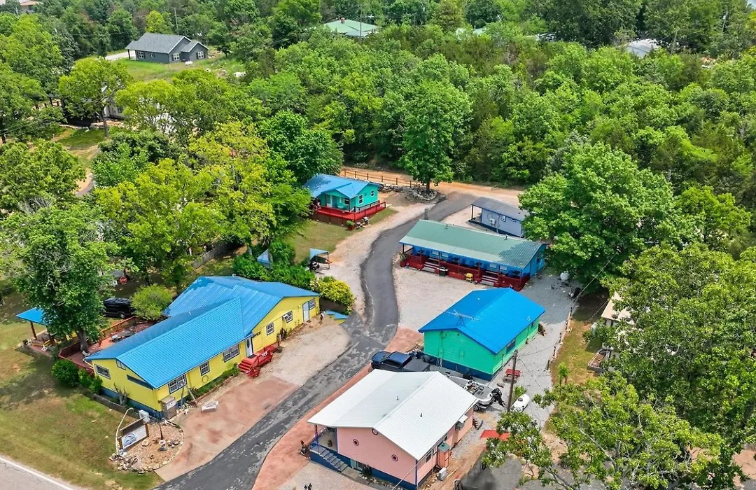 Diamond City Lakeside Resort-1