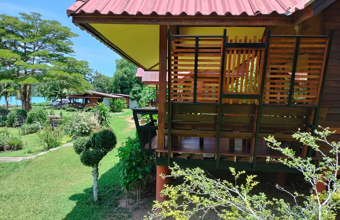 Suntisook Resort-1