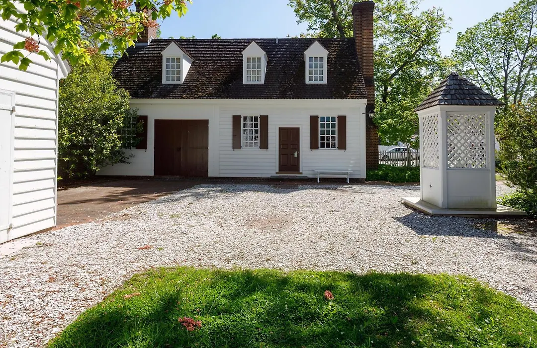 Colonial Houses, An Official Colonial Williamsburg Hotel-1
