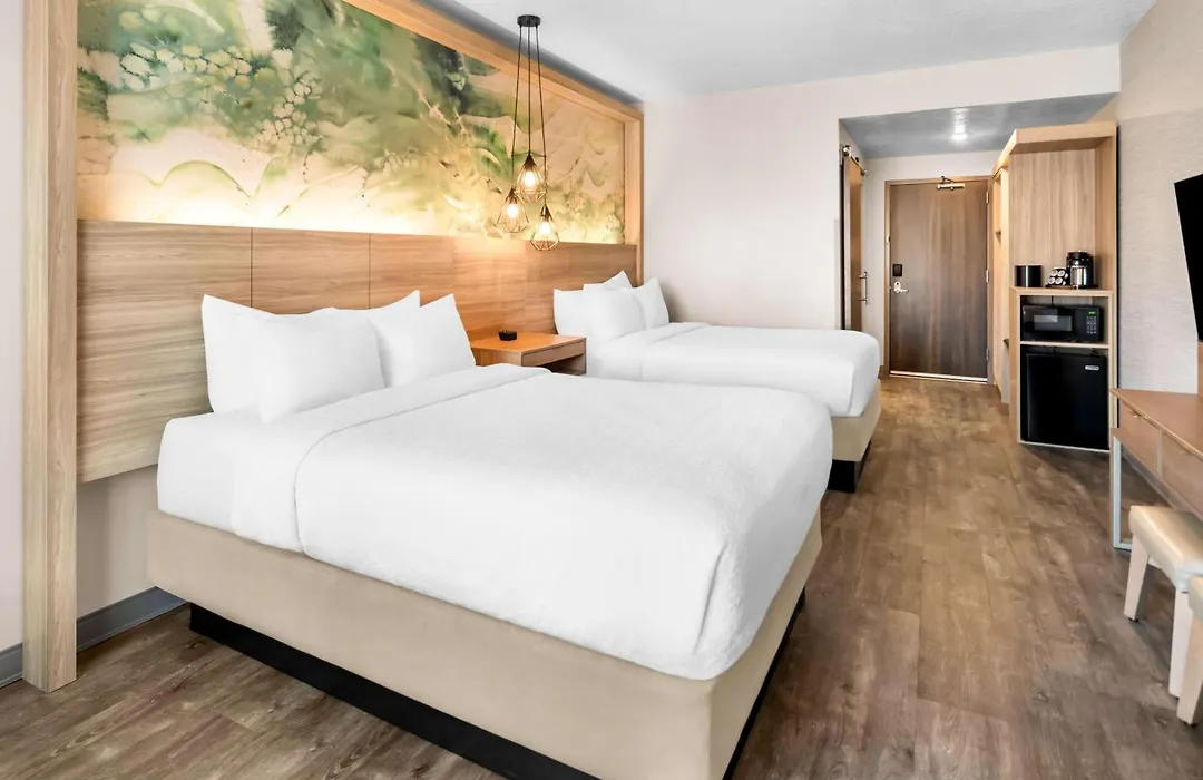 Best Western Plus Settlers Point-1