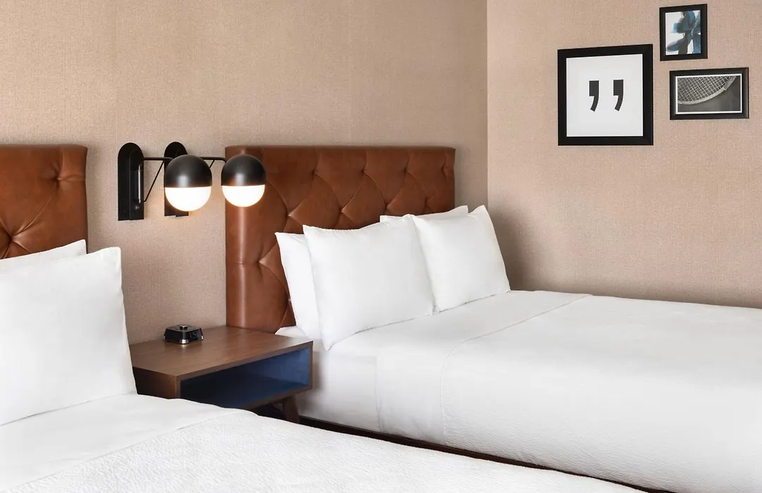 Four Points By Sheraton Penticton At The Convention Centre-1