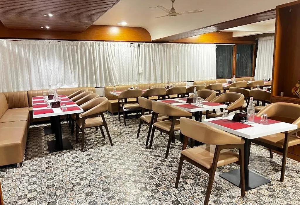 Hotel Sapphire-1