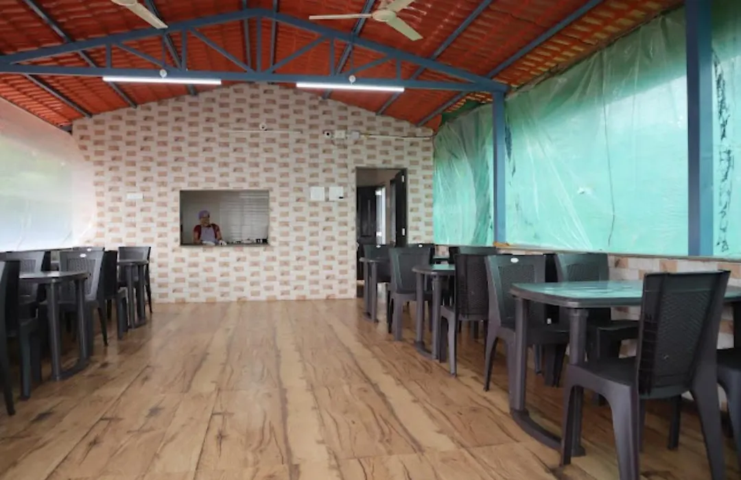 Sea King Beach Resort Ganpatipule-1