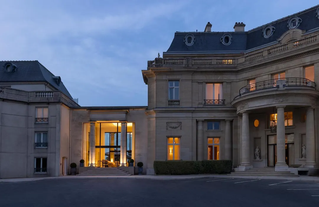 Intercontinental Hotels Chantilly Chateau Mont Royal By Ihg-1