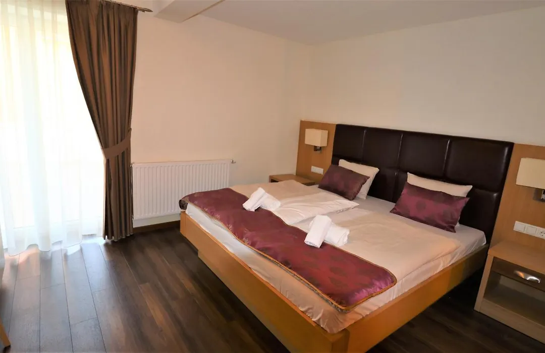 Hotel-Flair-1