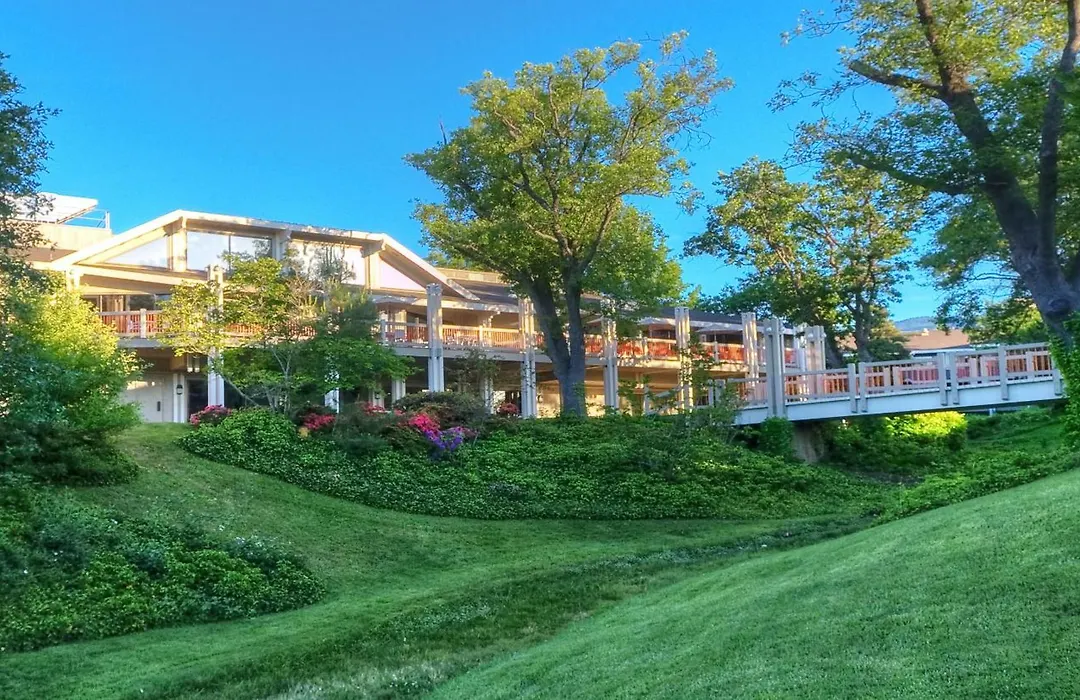 Ashland Hills Hotel & Suites-1