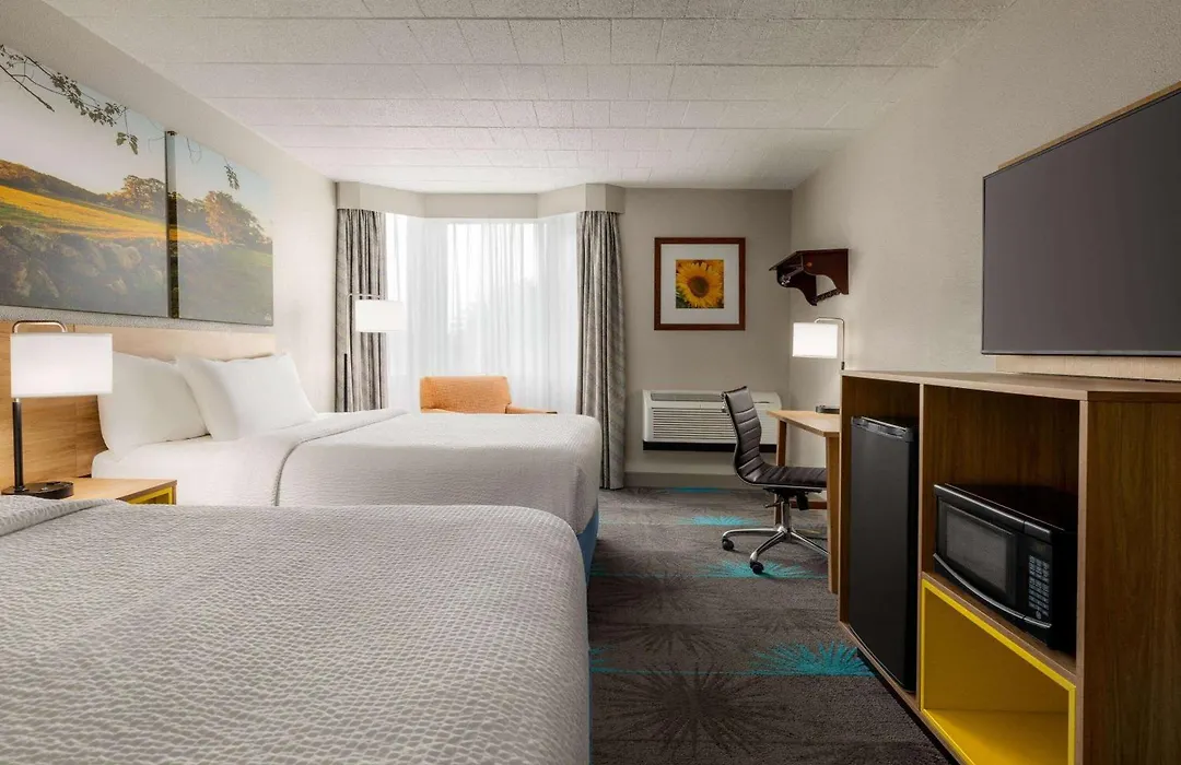 Days Hotel By Wyndham Allentown Airport / Lehigh Valley-1