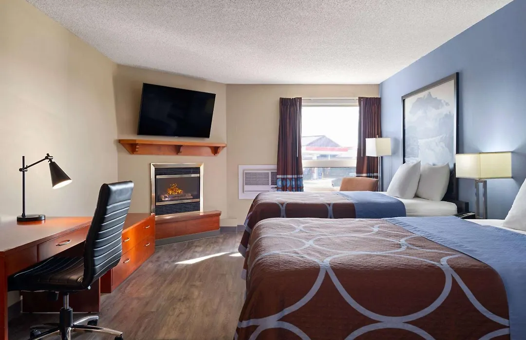 Super 8 By Wyndham Sherwood Park/Edmonton Area-1