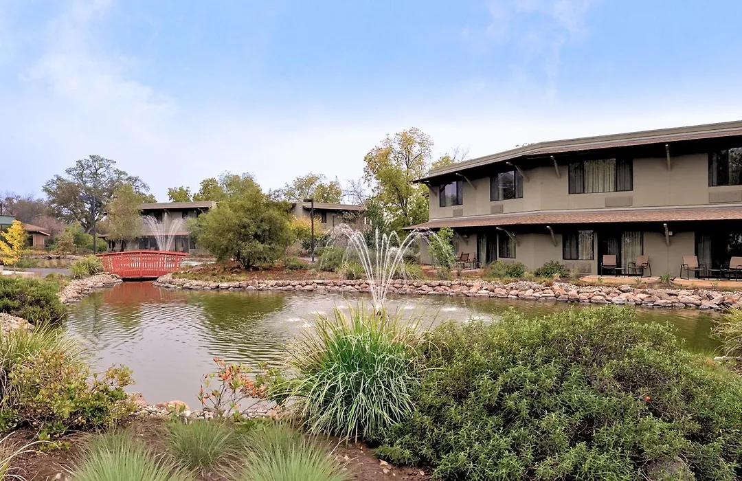 Gaia Hotel & Spa Redding, An Ascend Collection Hotel-1