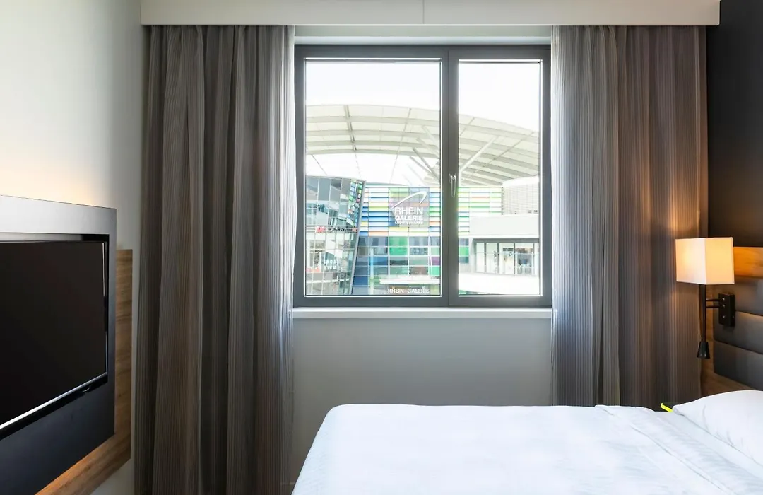 Moxy Ludwigshafen-1