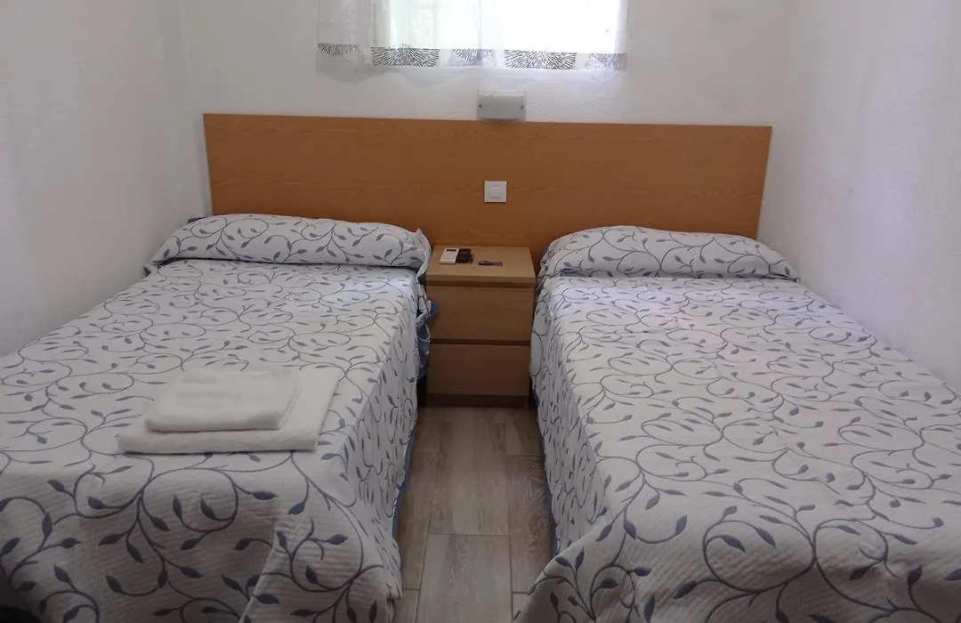 Hostal Cuatro Torres-1