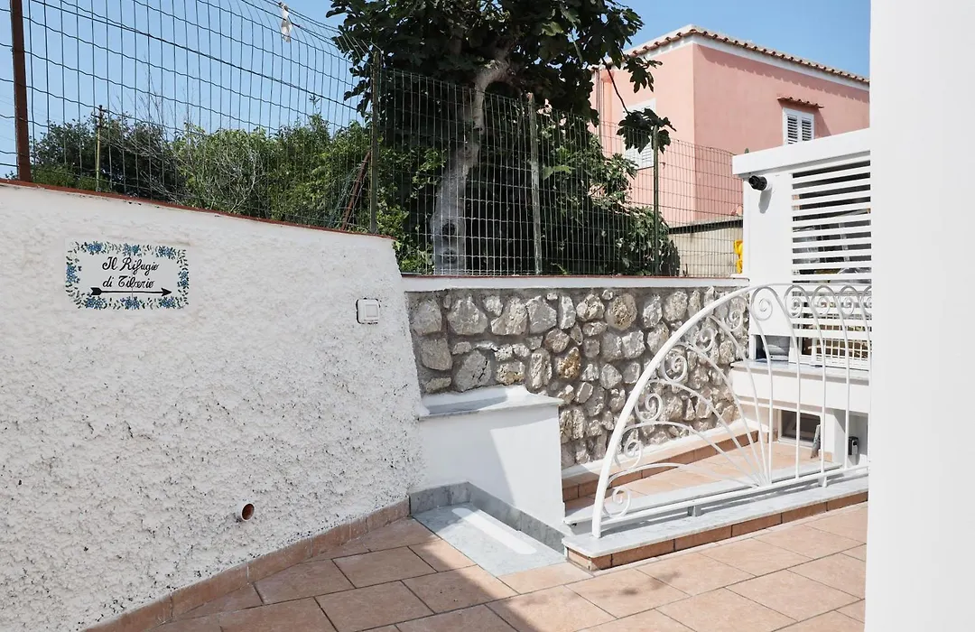 Mas House Capri-1