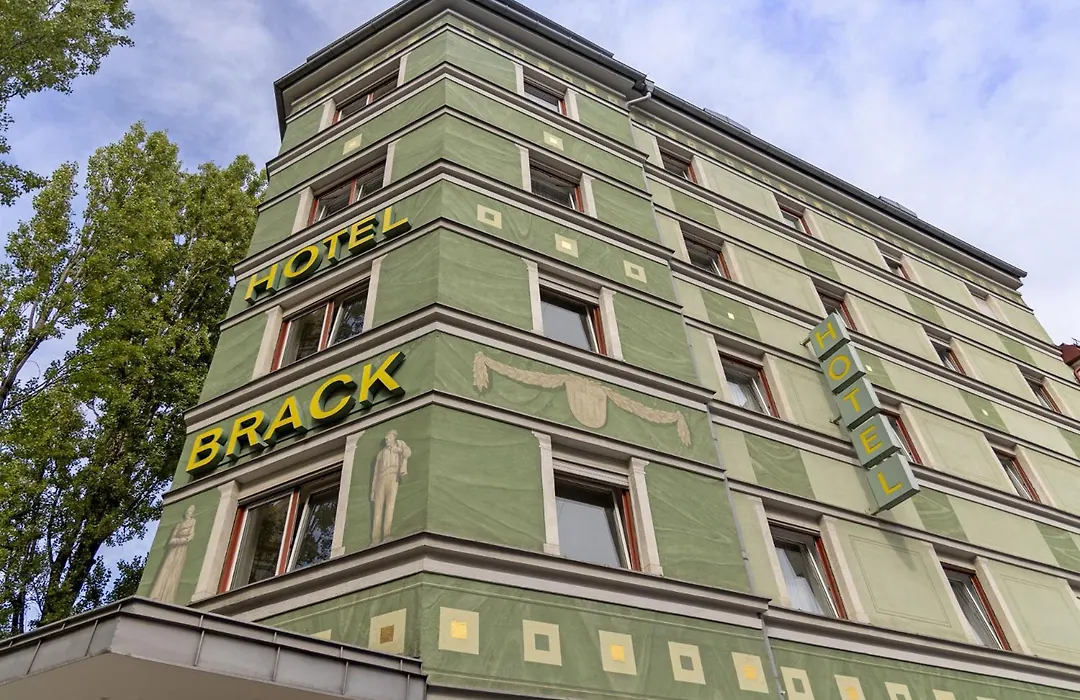 Hotel Brack-1