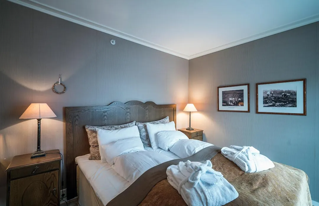 Angvik Gamle Handelssted - By Classic Norway Hotels-1