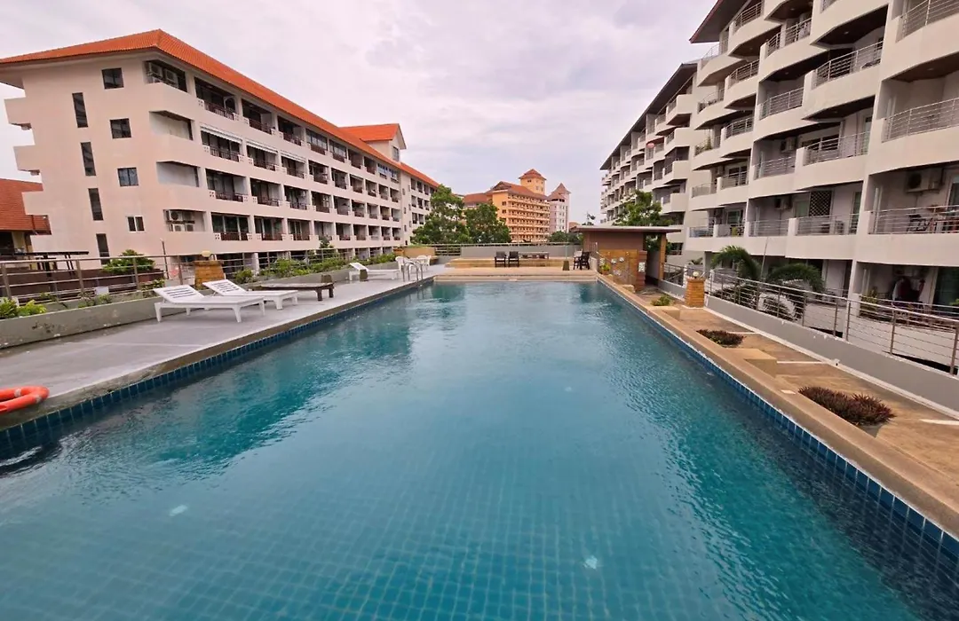 Jomtien Plaza Residence-1