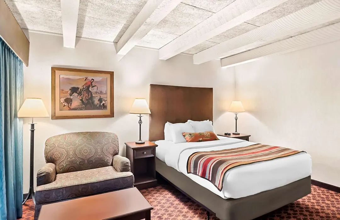 Best Western Outlaw Inn-1