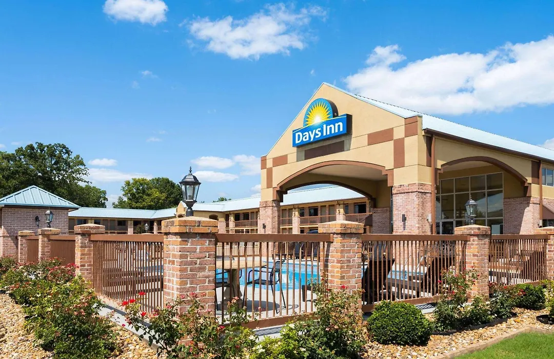 Days Inn By Wyndham Conway-1