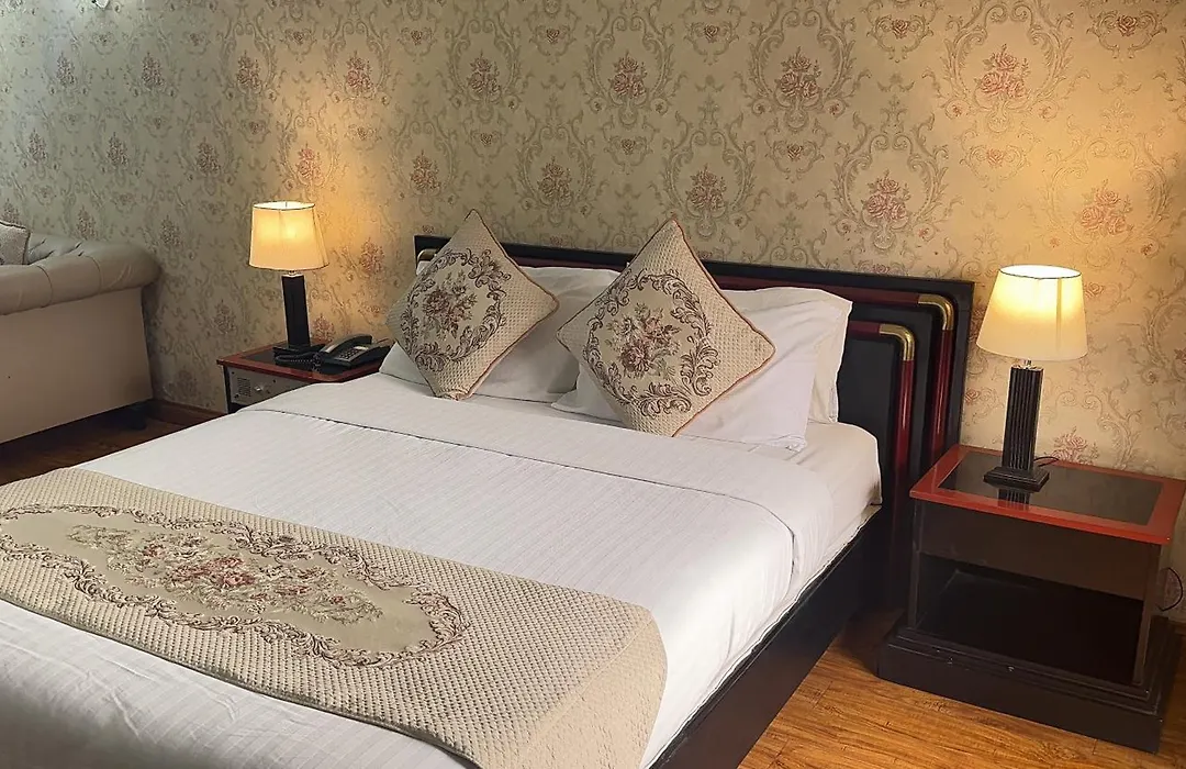 Hotel De Papae-1