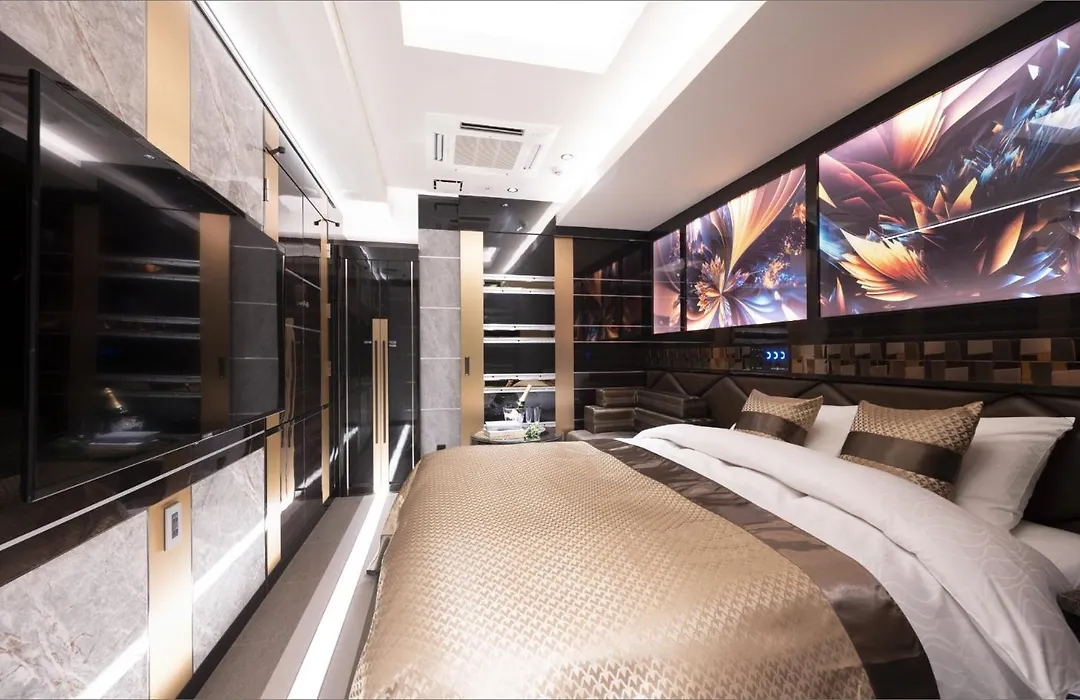 Hotel Kabuki-1