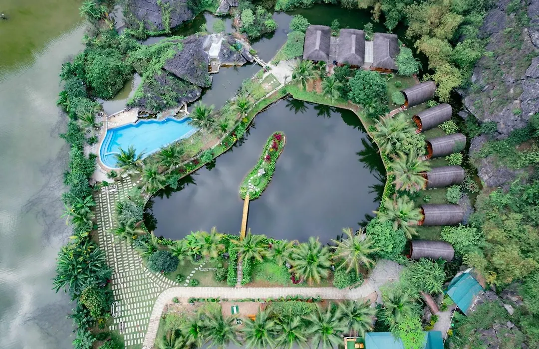 Fairy Mountain Retreat-1