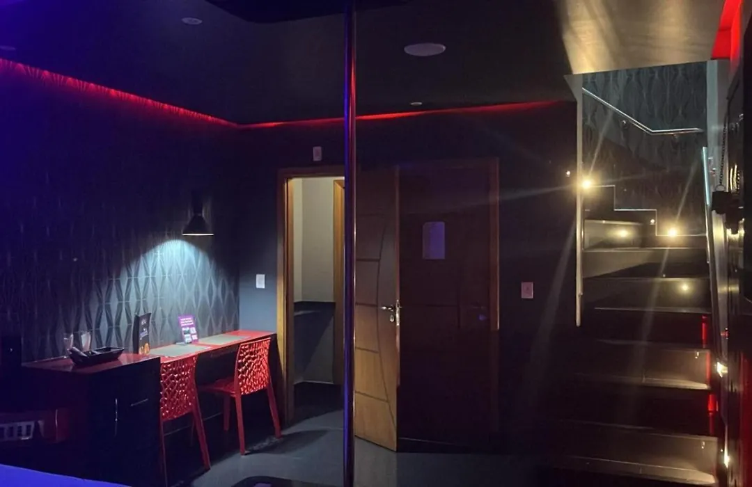 Motel Zurich 6-1