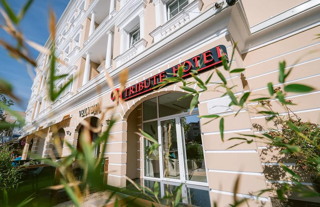 Tribute Hotel-1